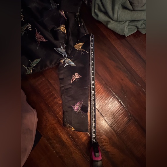 Shanghai Soho Butterfly Embroidered Mandarin Collar Jacket - Picture 7 of 9